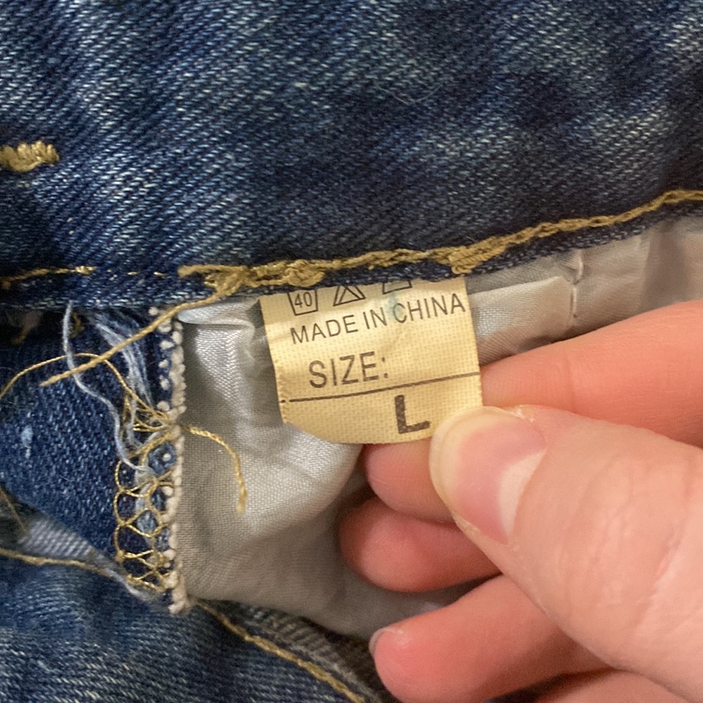 Light wash denim distressed overalls unbranded size L - Picture 11 of 11